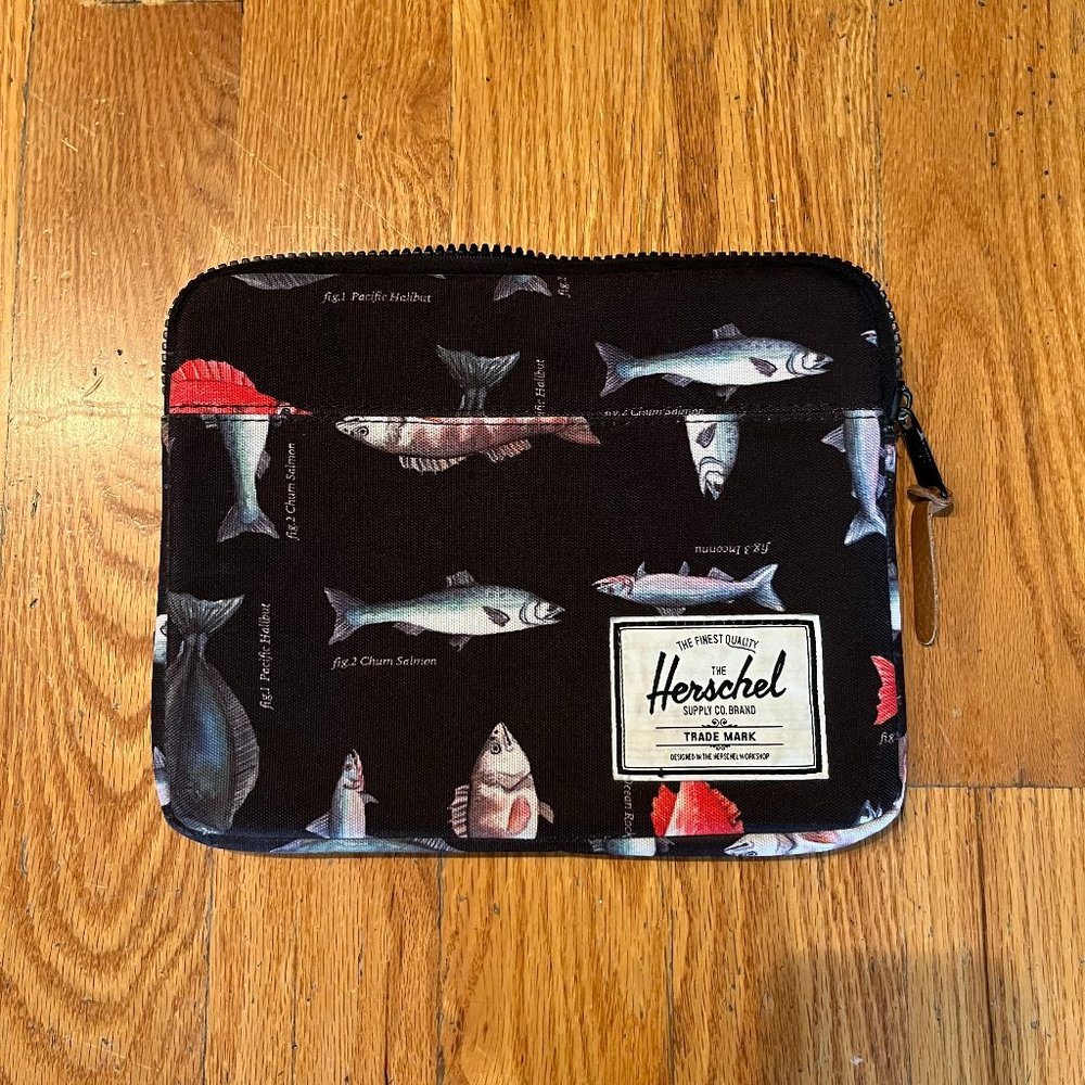Herschel Supply Co Rare Pacific Print Tablet Zip Case